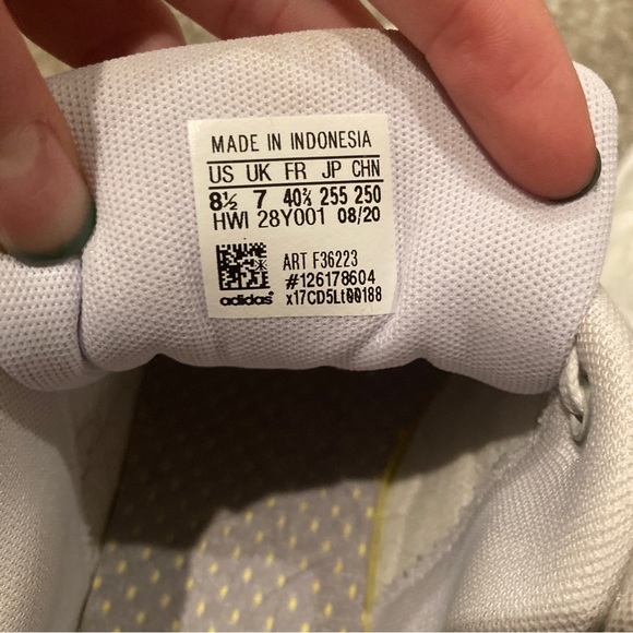 Adidas white and gold cloudfoam size 9 - Picture 4 of 5